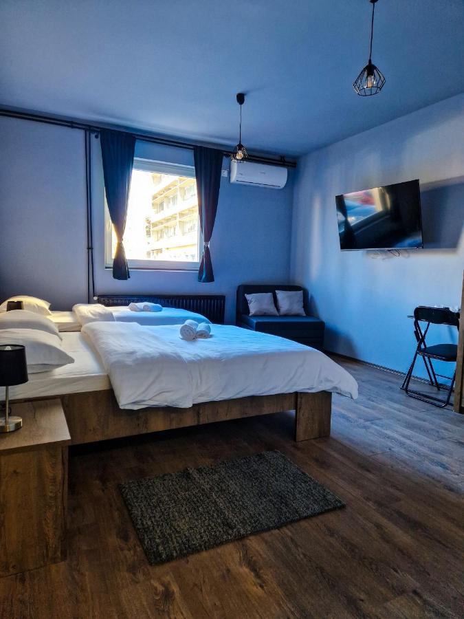 Xxl Rooms โอซีเยก ภายนอก รูปภาพ